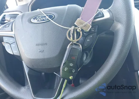 2014 Ford Fusion S z USA, uszkodzony, nr VIN 3FA6P0G7XER109572